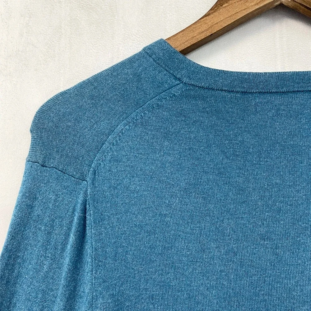 Banana Republic Men Luxury Blend V Neck Sweater Size S Silk Cashmere Preppy Luxe